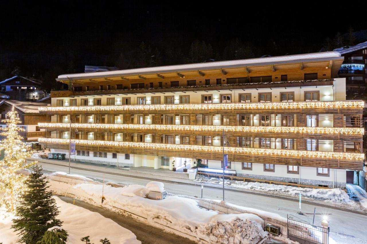 Radisson Residences Savoia Palace Кортіна-д'Ампеццо Екстер'єр фото